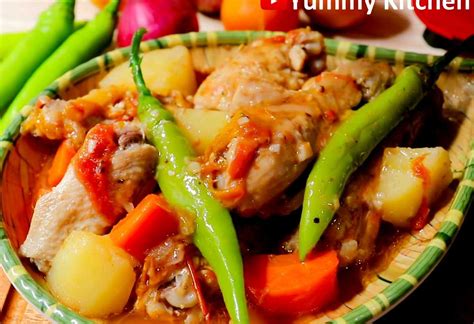 Kinamatisang Manok Recipe (tomato.